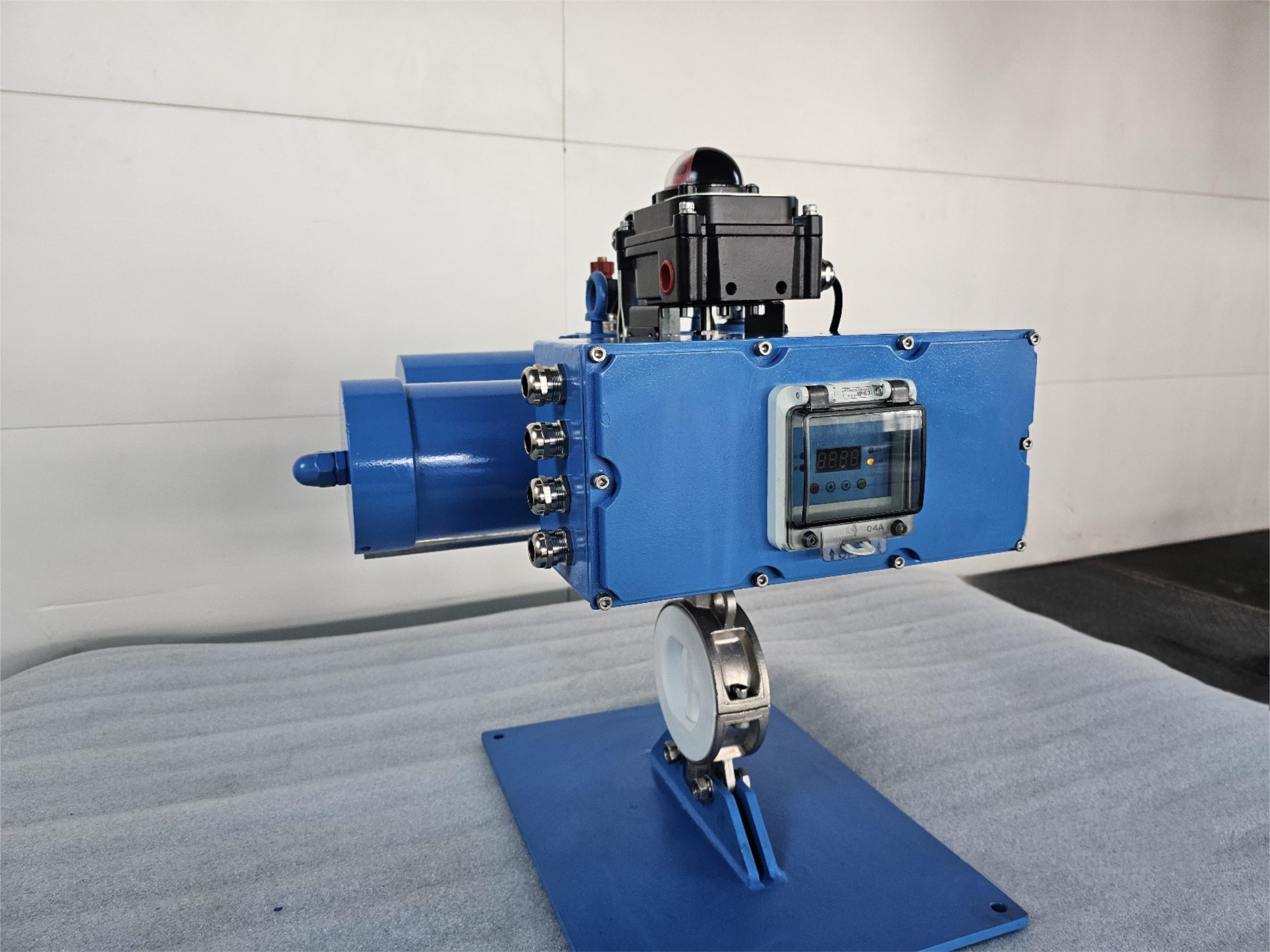 Lined Butterfly Valve with Hydraulic-electric Actuator
