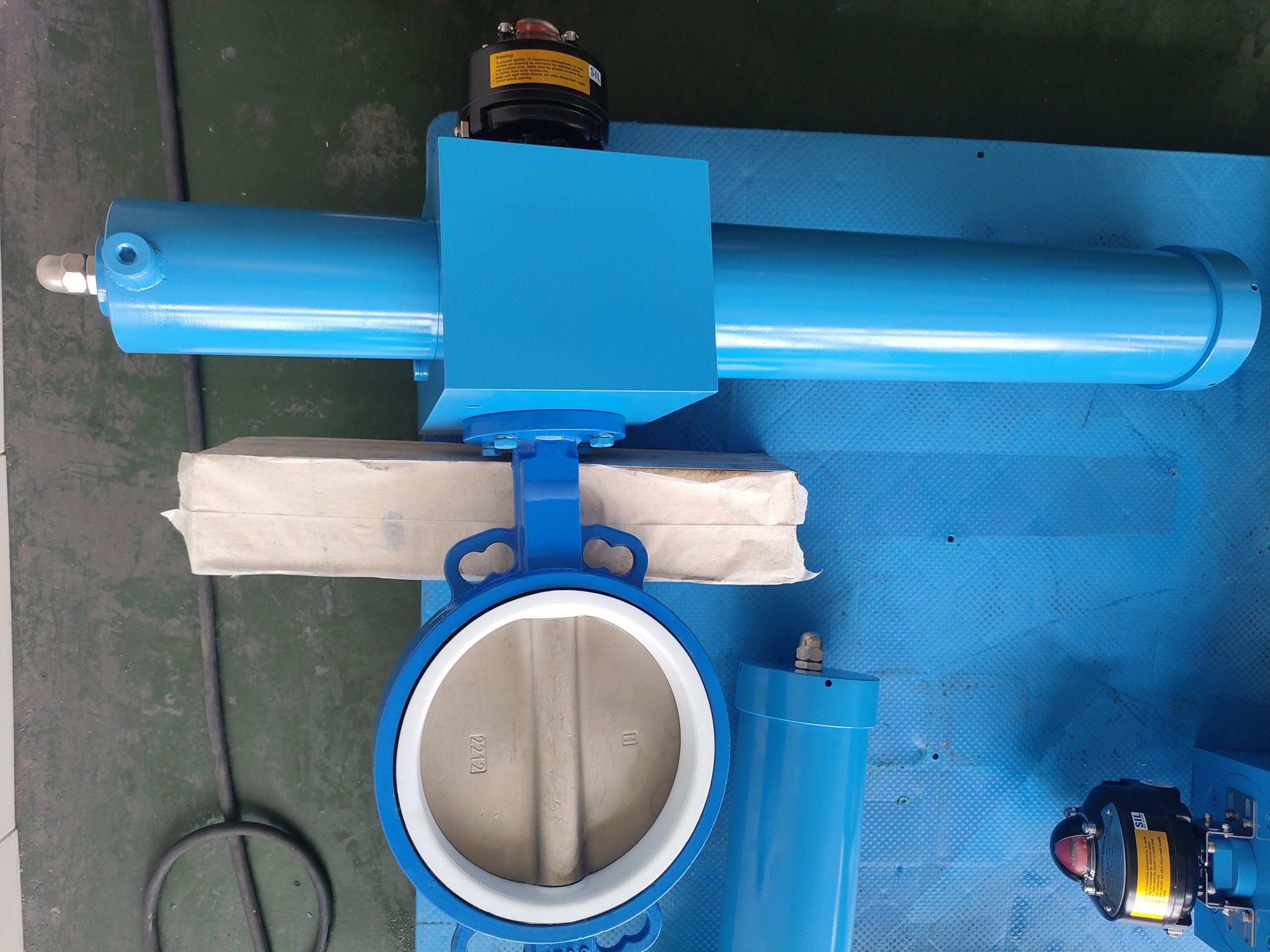 Hydraulic PTFE Lind Butterfly Valves