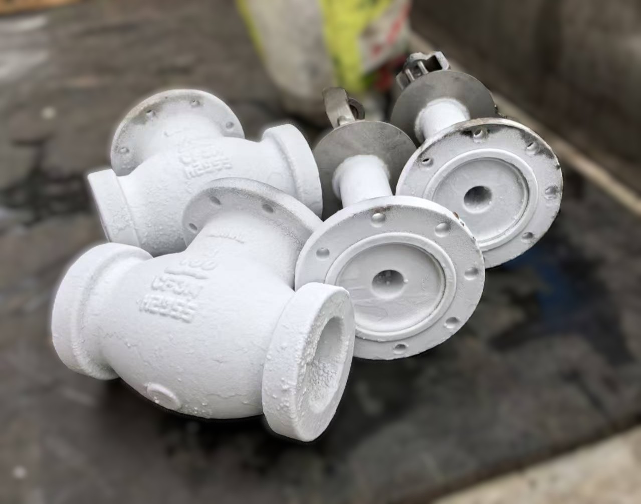 Cryogenic Buttweld Globe Valves with Extended Stem
