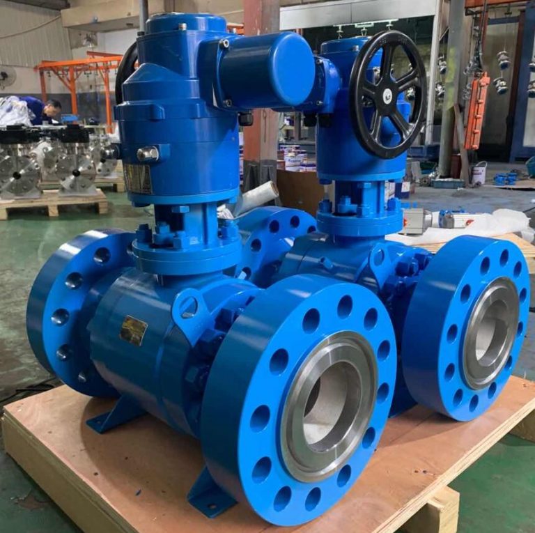 Pneumatic trunnion ball valve with flanged connections for industrial pipeline installation